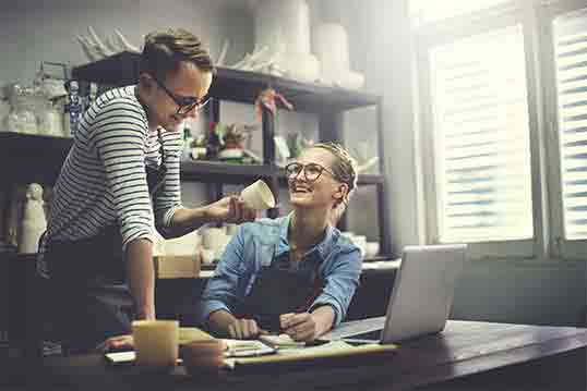 轰炸电话网页版