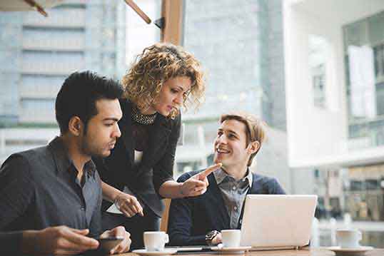 行业领先软件的在线轰炸电话软件版